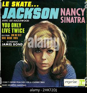 Vinylcover - Sinatra, Nancy - Jackson  You Only Live Twice - OST - James Bond - EP - F - 1967 Stockfoto
