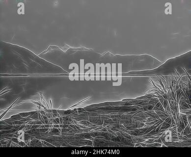 Inspiriert von Mount Earnlsaw, von Glenorchy, Lake Wakatipu, Burton Brothers Studio, Fotostudio, 1886, Dunedin, Schwarz-Weiß-Fotografie, Blick über das stille Wasser eines Sees in Richtung schneebedeckter Berge. Auf dem Sandufer im Vordergrund, Reinmagined by Artotop, sind zerklüllte Vegetationsklumpen zu sehen. Klassische Kunst neu erfunden mit einem modernen Twist. Design von warmen fröhlichen Leuchten der Helligkeit und Lichtstrahl Strahlkraft. Fotografie inspiriert von Surrealismus und Futurismus, umarmt dynamische Energie der modernen Technologie, Bewegung, Geschwindigkeit und Kultur zu revolutionieren Stockfoto