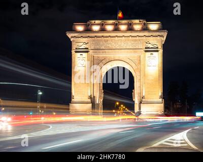 Bukarest, Rumänien - 01.29.2022: Der Triumphbogen (Arcul de Triumph) in Bukarest ist dem Triumphbogen von Paris nachempfunden Stockfoto