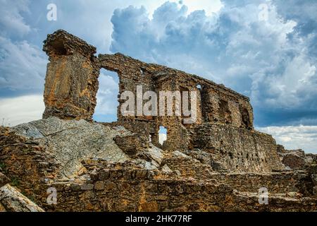 Schloss, Innenhof, Dorf Castelo Rodrigo, Serra da Estrela, Beira Alta, Portugal Stockfoto