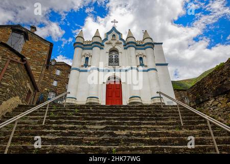 Hauptkirche, Bergdorf Piadao, Serra da Estrela, Beira Alta, Portugal Stockfoto