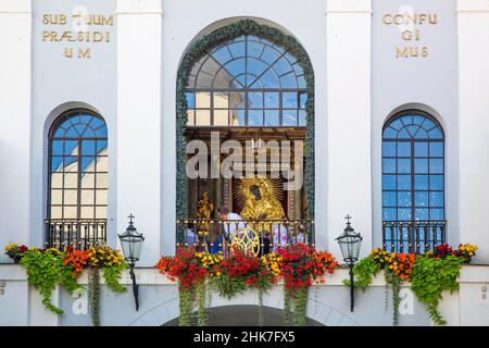 Kapelle mit dem Bild der Muttergottes der Barmherzigkeit am Tor der Morgenröte, Vilnius, Litauen, Vilnius, Litauen Stockfoto