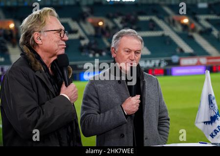 GENT, BELGIEN - 2. FEBRUAR: Jan Mulder und Marc Degryse beim Croky Cup Halbfinale 1st Leg Match zwischen KAA Gent und Club Brugge in der Ghelamco Arena am 2. Februar 2022 in Gent, Belgien (Foto: Jeroen Meuwsen/Orange Picches) Stockfoto