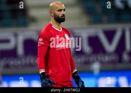 GENT, BELGIEN - 2. FEBRUAR: Sinan Bolat von KAA Gent während des Croky Cup Halbfinales 1st Leg Match zwischen KAA Gent und Club Brugge in der Ghelamco Arena am 2. Februar 2022 in Gent, Belgien (Foto von Jeroen Meuwsen/Orange Picches) Stockfoto