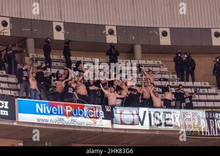 Badalona, Spanien. 2nd Feb, 2022. Die Träger von Partizan NIS Belgrade während des 7-tägigen Eurocup-Spiels zwischen Club Joventut Badalona und Partizan NIS Belgrade im Palau Olimpic de Badalona in Barcelona. (Bild: © David Ramirez/DAX via ZUMA Press Wire) Stockfoto