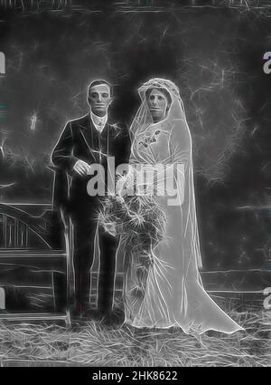 Inspiriert von Johnson 18, Berry & Co, um 1920, Wellington, neu erfunden von Artotop. Klassische Kunst neu erfunden mit einem modernen Twist. Design von warmen fröhlichen Leuchten der Helligkeit und Lichtstrahl Strahlkraft. Fotografie inspiriert von Surrealismus und Futurismus, umarmt dynamische Energie der modernen Technologie, Bewegung, Geschwindigkeit und Kultur zu revolutionieren Stockfoto