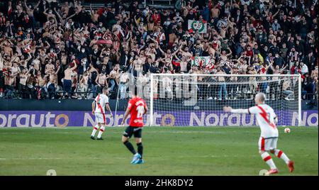 Madrid, Spanien. 2nd. Februar 2022. Träger während des Copa Del Rey-Spiels zwischen Rayo Vallecano und RCD Mallorca im Estadio de Vallecas in Madrid. (Bild: © Pablo Garcia/DAX via ZUMA Press Wire) Stockfoto