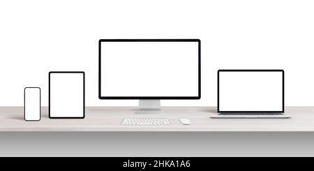 Computerdisplay, Laptop, Tablet und Telefon auf dem Schreibtisch mit isolierten, leeren Bildschirmen für reaktionsschnelle App- oder Webseiten-Design-Werbung Stockfoto
