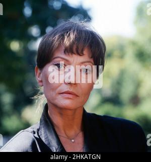 Karin Baal, deutsche Fernseh-, Film- und Bühnenschauspielerin, Deutschland um 1990. Deutsche Fernseh-, Film- und Theaterschauspielerin Karin Baal, Deutschland um 1990. Stockfoto