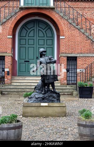 Statue des kleinen Schlagzeugers, von Arnold, Earl of Albemarle, Shire Hall, woodbridge, suffolk, england Stockfoto