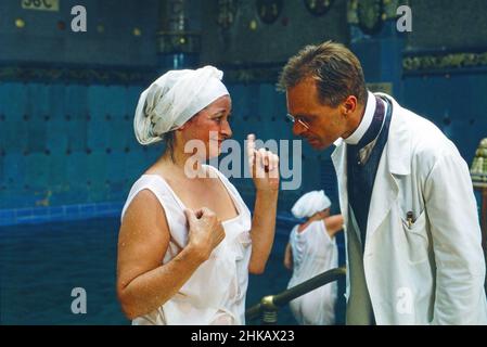 Mio caro dottor Gräsler, aka der Badearzt, Deutschland/Italien/Ungarn 1990, Regie: Roberto Faenza, Darsteller: Keith Carradine Stockfoto