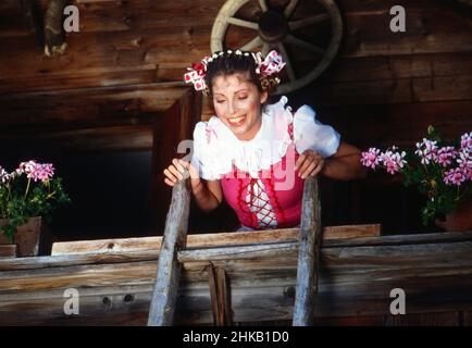 Bananas, Comedy- und Muskshow, Sendereihe, Deutschland 1981 - 1984, Bayernsketch: Olivia Pascal Stockfoto