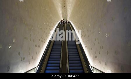 Rolltreppe zur Plaza in der Elbphilharmonie Stockfoto