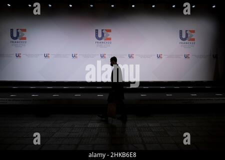 Ein Familienbild im Rahmen eines informellen Treffens der für Inneres zuständigen europäischen Minister in Lille, Frankreich. 03rd. Februar 2022. Kredit: ALEXANDROS MICHAILIDIS/Alamy Live Nachrichten Stockfoto