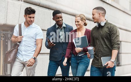 Halten Sie die Dynamik in Gang, und Sie werden Ihre Ziele erreichen Stockfoto