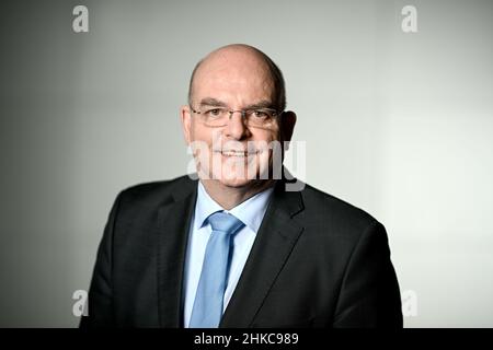 Berlin, Deutschland. 03rd. Februar 2022. Edgar Franke (SPD), Parlamentarischer Staatssekretär im Bundesministerium für Gesundheit. Kredit: Britta Pedersen/dpa-Zentralbild/dpa/Alamy Live Nachrichten Stockfoto