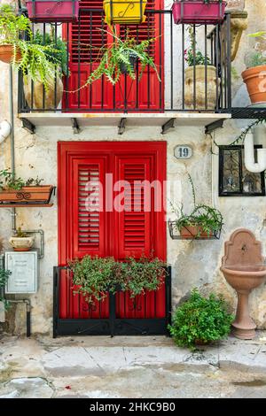 Stadt Monreale in der Nähe von Palermo, Sizilien, Italien Stockfoto