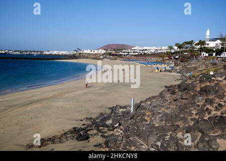 playa dorada Strand früher Wintermorgen playa blanca Lanzarote Kanarische Inseln Spanien Stockfoto