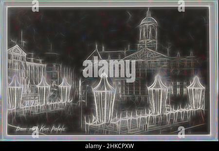 Inspiriert vom Königlichen Palast am Staudamm in Amsterdam, Drucker: T Stich, Niederlande, Drucker: Utrecht, Verlag: Utrecht, Verlag: Utrecht, 1948, Höhe 88 mm × Breite 137 mm, neu gestaltet von Artotop. Klassische Kunst neu erfunden mit einem modernen Twist. Design von warmen fröhlichen Leuchten der Helligkeit und Lichtstrahl Strahlkraft. Fotografie inspiriert von Surrealismus und Futurismus, umarmt dynamische Energie der modernen Technologie, Bewegung, Geschwindigkeit und Kultur zu revolutionieren Stockfoto