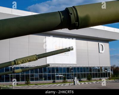 Sowjetische Panzer stehen im Museum unter freiem Himmel Stockfoto