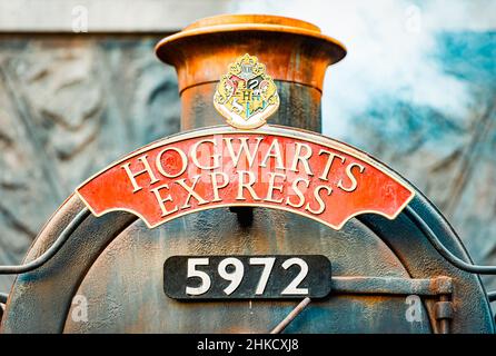 Los Angeles, Vereinigte Staaten von Amerika - 17. Oktober 2016: hogwarts Express-Zug von Harry Potter Büchern und Filmen im Themenpark Universal Studios. Stockfoto