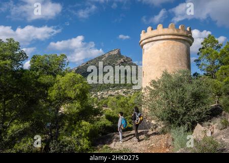 Turmform-Taubenschlag, Na Miranda, Naturpark Sa-Dungarera, Mallorca, Balearen, Spanien Stockfoto