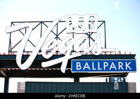 Las Vegas, Nevada, USA. 3rd. Februar 2022. Schild „Las Vegas Ballpark“ beim NFC Pro Bowl Practice im Las Vegas Ballpark in Las Vegas, Nevada. Darren Lee/CSM/Alamy Live News Stockfoto