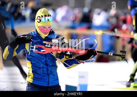 Zhangjiakou, Kina. 04th. Februar 2022. ZHANGJIAKOU 20220204 Sveriges skidskytt Jesper Nelin under dagens träning vid vinter-OS i Peking 2022 Foto Pontus Lundahl/TT/kod 10050 *** Bilder ingår i SPORTPAKET. För övriga BETALBILD*** Quelle: TT Nachrichtenagentur/Alamy Live News Stockfoto