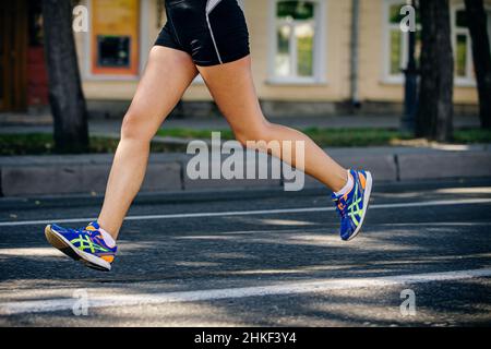 asics laufschuhe 2016