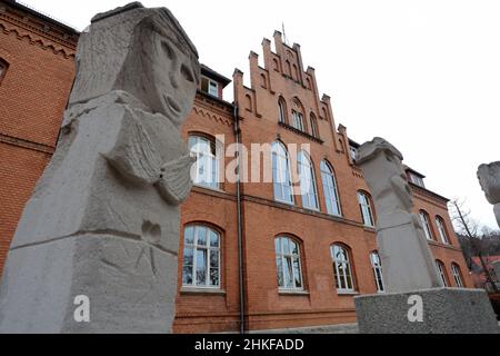 03. Februar 2022, Sachsen-Anhalt, Wernigerode: Blick auf die Staatliche Hochschule für Musik. Am Samstag (05.02.2022) wird es einen Tag der offenen Tür an der Staatlichen Hochschule für Musik geben. Die Staatliche Hochschule für Musik, an der sich jeder unabhängig von Wohnort und Vorbildung bewerben kann, wurde 1991 gegründet. Foto: Matthias Bein/dpa-Zentralbild/ZB Stockfoto