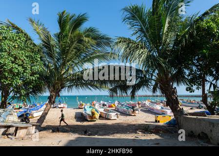 Kanniyakumari, Indien - Januar 2022: Das Fischerdorf am Meer. Stockfoto