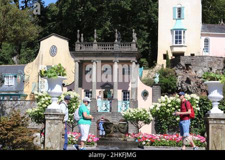 Portmeirion ist ein Dorf im italienischen Stil in Gwynedd Nordwales Stockfoto