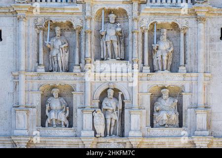 Spanien, Kastilien und León, Burgos, Bühne auf dem Camino Francés, spanische Pilgerroute nach Santiago de Compostela, UNESCO-Weltkulturerbe, Santa Maria-Bogen, ehemaliges mittelalterliches Tor Stockfoto