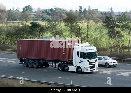 DRS Logistics LKW mit einem Tex-Container, Autobahn M40, Warwickshire, Großbritannien Stockfoto