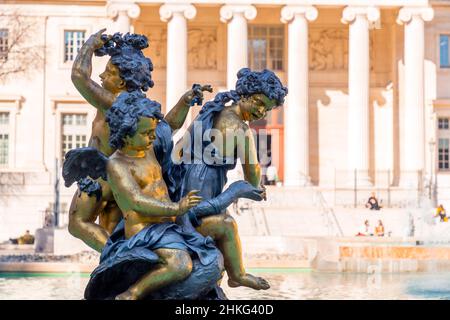 Skulpturen im Justizpalast in Marseille, Frankreich. Stockfoto