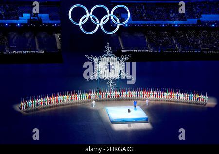 Der Präsident des Organisationskomitees für die Olympischen und Paralympischen Winterspiele 2022, Cai Qi, hält eine Rede während der Eröffnungszeremonie der Olympischen Winterspiele 2022 in Peking im Nationalstadion von Peking in China. Bilddatum: Freitag, 4. Februar 2022. Stockfoto