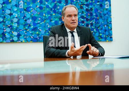 Heidelberg, Deutschland. 31st Januar 2022. Eckart Würzner, Oberbürgermeister der Stadt Heidelberg, zeigt sich bei einem Interview im Rathaus. Quelle: Uwe Anspach/dpa/Alamy Live News Stockfoto