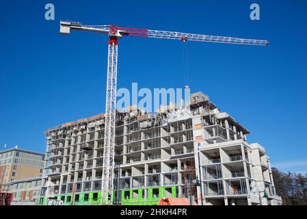Toronto, Ontario / Canada - 01/28/2022: Baustelle mit Kran. Stockfoto