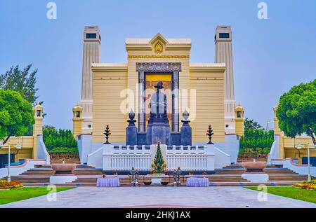 BANGKOK, THAILAND - 12. MAI 2019: Das King Rama I Monument im Bezirk Phra Nakhon, am 12. Mai in Bangkok, Thailand Stockfoto