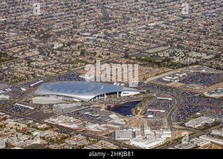 Inglewood, Kalifornien, USA. 30th Januar 2022. Eine Luftaufnahme des SoFi Stadions, der Heimat der Rams and Chargers in Los Angeles während des NFC-Meisterschaftsspiels. (Bild: © Mark Holtzman /ZUMA Press Wire Service) Stockfoto