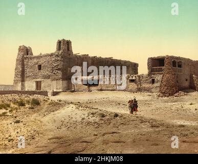 Vintage Polychrom-Farbdruck der Mission San Esteban Rey, einer alten Missionskirche, die ca. 1641 in Acoma Pueblo, New Mexico, USA ca 1902 Stockfoto