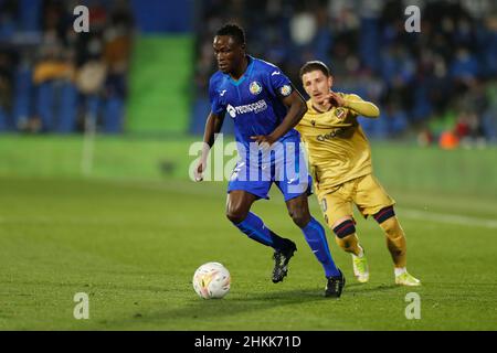 Getafe, Spanien. 4th. Februar 2022. Djene Dakonam (Getafe) Fußball/Fußball: Spanisches 'La Liga Santander'-Spiel zwischen Getafe CF 3-0 Levante UD im Coliseum Alfonso Perez in Getafe, Spanien. Quelle: Mutsu Kawamori/AFLO/Alamy Live News Stockfoto