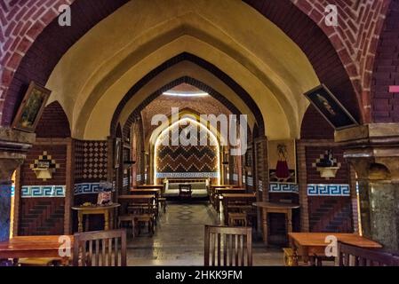 Im orientalischen Badehaus (XVII Jahrhundert, auch Badehaus von Ismayil Khan genannt) auf dem Platz von Dede-Gorqud, heute Teehaus, Nakhchivan, Nakhchivan Stockfoto