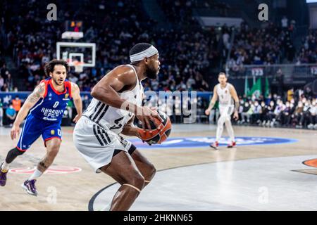 Istanbul, Türkei. 04th. Februar 2022. Marcos Knight (No.9) von LDLC Asvel Villeurbanne in Aktion während der 25. Runde der 2021/2022 Turkish Airlines Euroleague regulären Saison in der Sinan Erdem Sports Arena. Endergebnis: Anadolu Efes Istanbul 78:72 LDLC Asvel Villeurbanne. Kredit: SOPA Images Limited/Alamy Live Nachrichten Stockfoto