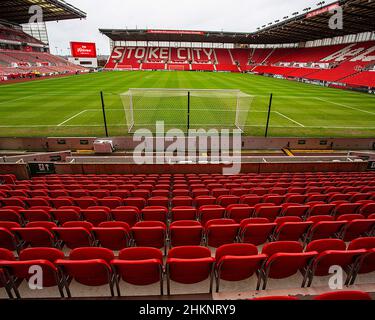 Stoke on Trent, Großbritannien. 05th. Februar 2022. Gesamtansicht des Stadions bet365 in Stoke-on-Trent, Großbritannien am 2/5/2022. (Foto von Mike Morese/News Images/Sipa USA) Quelle: SIPA USA/Alamy Live News Stockfoto