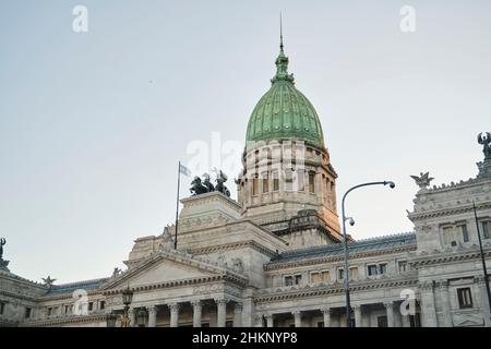 Buenos Aires, Argentinien; 24. September 2021: Fassade des Palastes des argentinischen Nationalkongresses Stockfoto