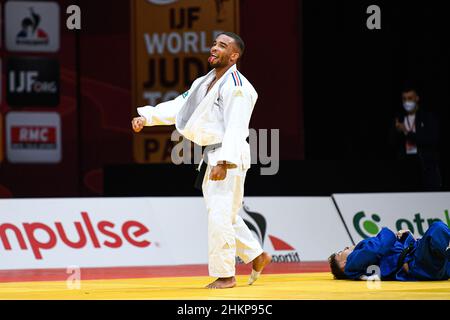 Daikii Bouba feiert -66 kg Männer während des Paris Grand Slam 2022, IJF World Judo Tour am 5. Februar 2022 in der Accor Arena in Paris, Frankreich - Foto Victor Joly / DPPI Stockfoto