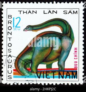 VIETNAM - UM 1979: Eine in Vietnam gedruckte Marke zeigt Brontosaurus, prähistorisches Tier, um 1979 Stockfoto