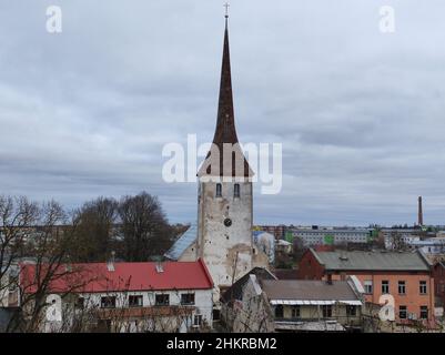 Rakvere, Estland - 13. November 2021: Lutherische Kirche Stockfoto