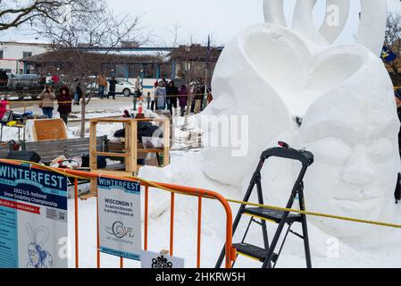 Foto aufgenommen beim Winterfest, einem Winterfest, das die Kälte- und Eisskulpturen feiert, im Genfersee, Wisconsin, USA. Stockfoto